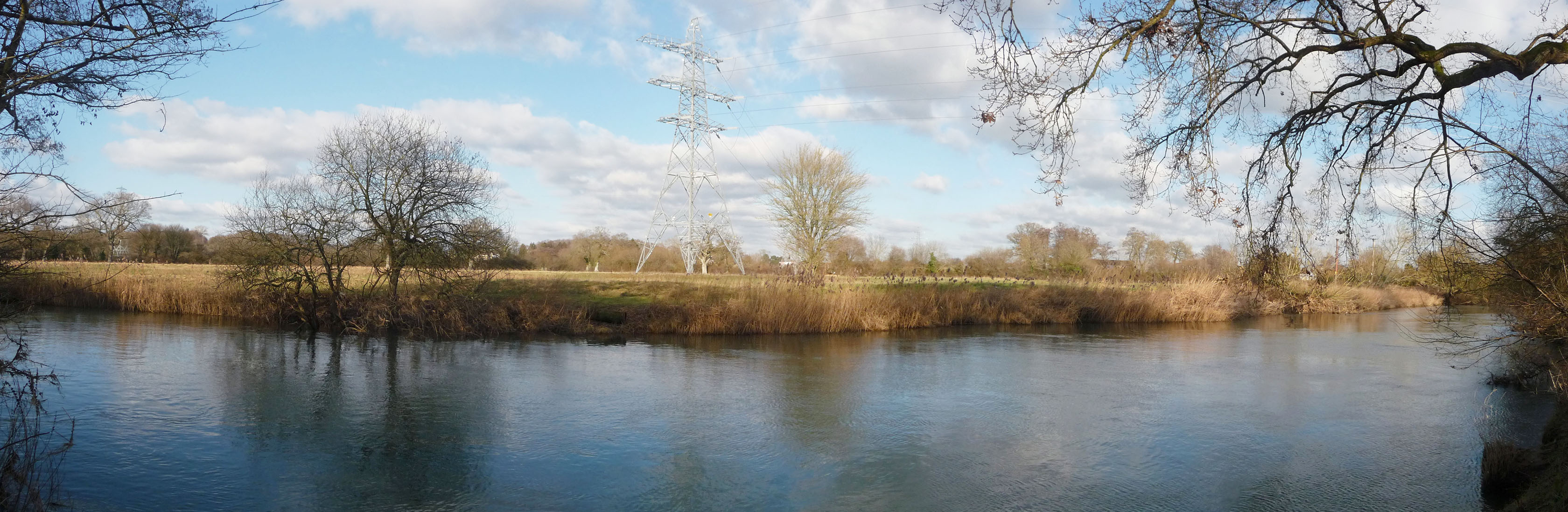 Panoramic view of the River Stour from the opposite bank